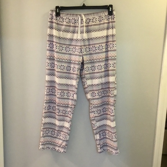 NAUTICA snowflakes themed medium pajama loungewear pants - Picture 2 of 14
